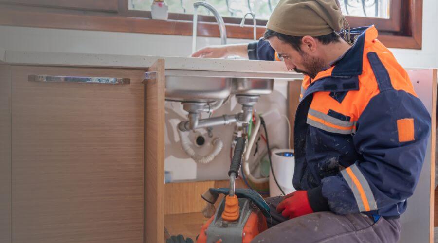 Professional Leak Detection in Heltonville, IN